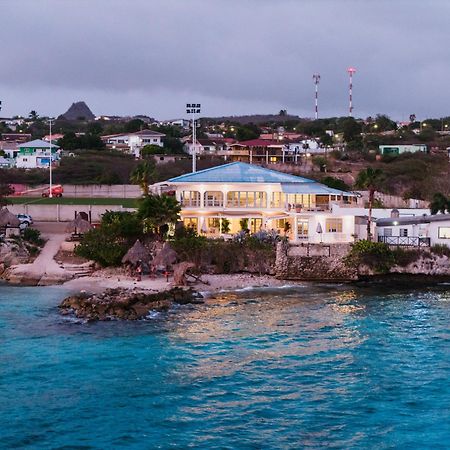 Waterside Apartments Willemstad Bagian luar foto